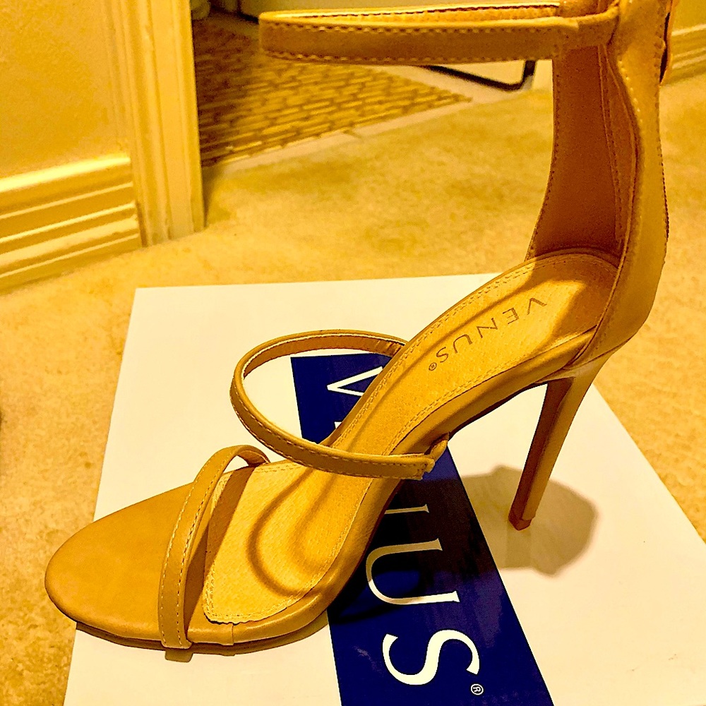 VENUS SEXY SANDALL